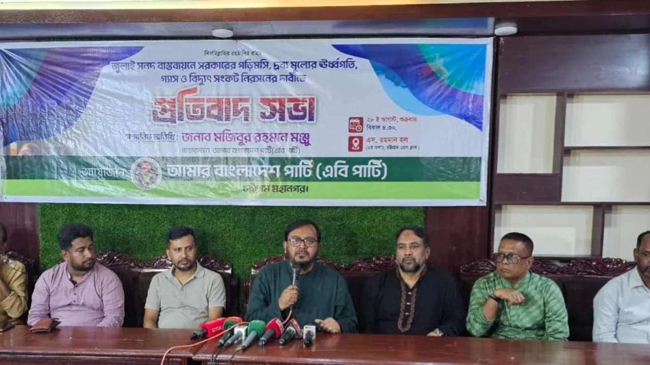 কর্মসংস্থান সৃষ্টির বদলে বেকারত্ব বাড়াচ্ছে সরকার