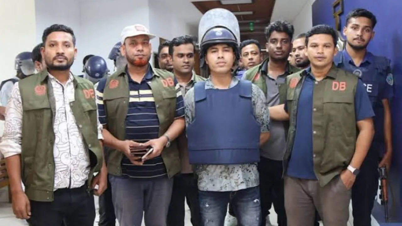 তাহসিন হত্যা মামলায় ডেভিড ইমনকে শ্যোন অ্যারেস্ট দেখানোর নির্দেশ