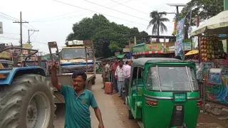 নাজিরহাট–ফটিকছড়ি পথে ভাড়ার নিয়ন্ত্রণ কার হাতে, বাড়তি আদায়ে ক্ষুব্ধ যাত্রীরা