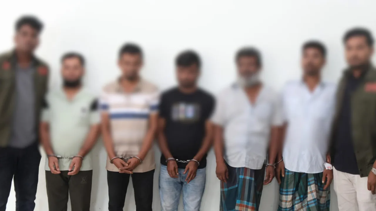 মিরসরাইয়ে অবসরপ্রাপ্ত এএসপির বাড়িতে দুর্ধর্ষ ডাকাতি,গ্রেপ্তার পাঁচ
