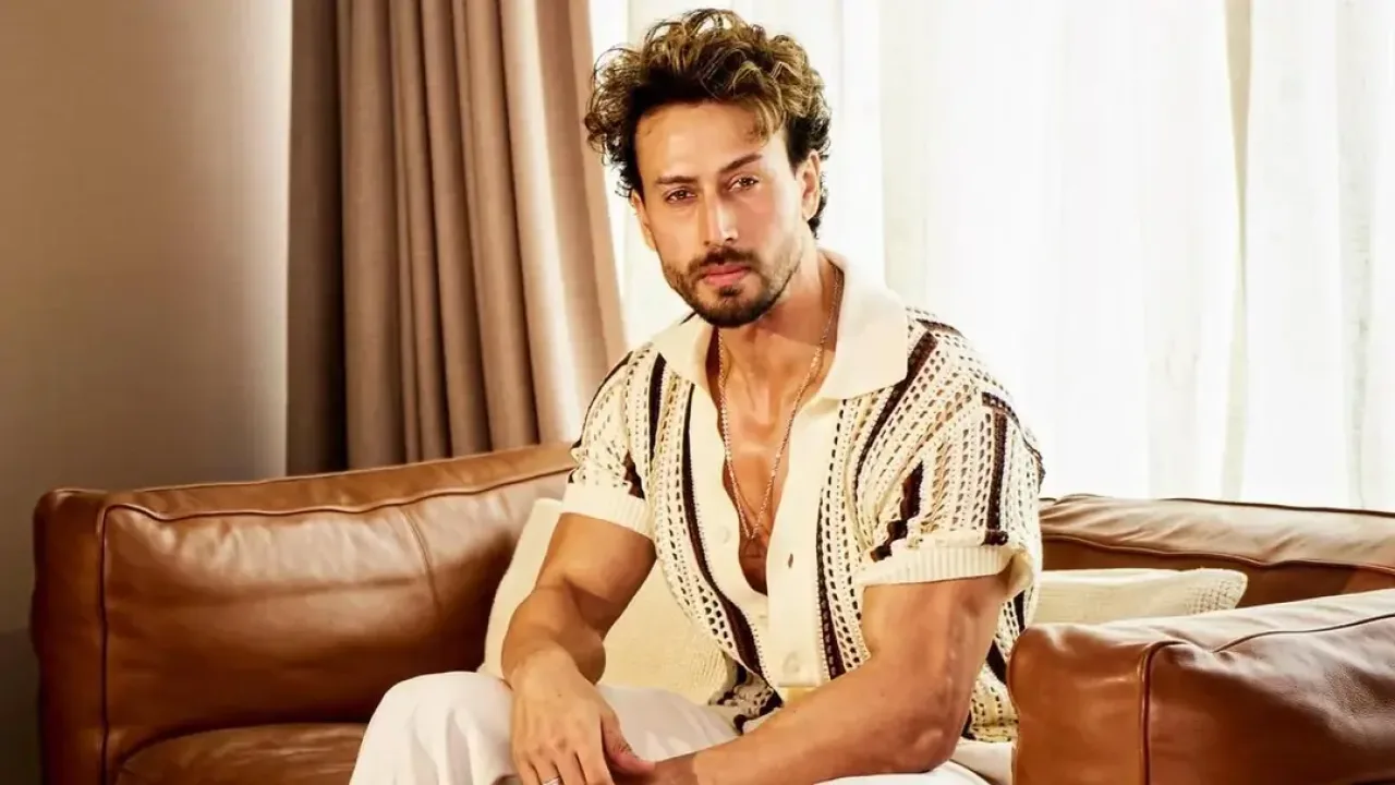 টাইগার শ্রফকে লক্ষ্য করে গুলি, আহত দুজন