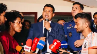 চুয়েট সংকট দ্রুত নিরসনের আশ্বাস ডিসির