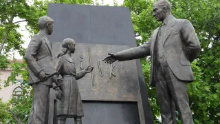 আজ বিশ্ব শিক্ষক দিবস