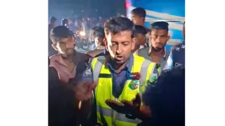 পটিয়ায় পুরবী বাসের ধাক্কায় অটোরিকশাচালক নিহত, আহত ১