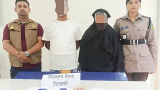 আনোয়ারার বৈরাগের স্বামী-স্ত্রী ২ হাজার ইয়াবাসহ গ্রেপ্তার