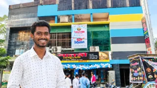 সেই বাংলার বাণী ভবন দখলে নিয়েছে প্রতিমন্ত্রী ভিপি নুরের লোকজন