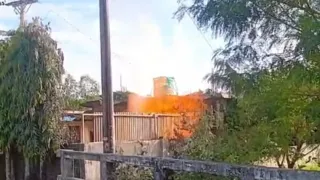 উখিয়ায় গভীর নলকূপের গর্তে আগুনের কুণ্ডলী
