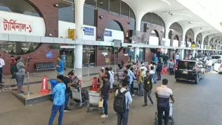 সৌদিগামী ৮৯ ফ্লাইট স্থগিত, দুর্ভোগে ১৪ হাজারের বেশি যাত্রী