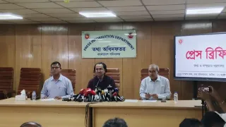 প্রধানমন্ত্রী দেশে ফেরার পর আইজিপির বিষয়ে সিদ্ধান্ত: তথ্য উপদেষ্টা