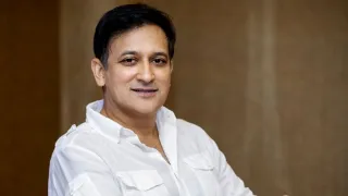 রেলওয়ের জমি দখল করে কারখানা নির্মাণ, সাবেক এমপি রুহেলের বিরুদ্ধে দুদকের মামলা
