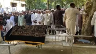রাউজানে পারিবারিক কবরস্থানে  ছাত্রলীগের সাবেক সাধারণ সম্পাদক রোটনের দাফন
