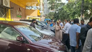 চট্টগ্রামে স্কুল ও সুপারশপকে ৫০ লাখ টাকা জরিমানা