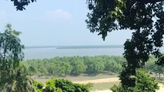 নাফ নদীতে মিলল গুলিবিদ্ধ অজ্ঞাত ব্যক্তির মরদেহ