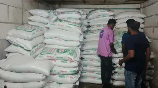 পটিয়ায় ১৬ লাখ টাকার চিনি ছিনতাই, আরও ১৫০ বস্তা উদ্ধার
