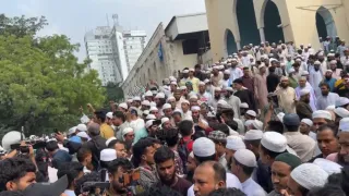 বায়তুল মোকাররমে জামায়াতের বিরুদ্ধে বিএনপিসহ কয়েকটি কওমি দলের বিক্ষোভ